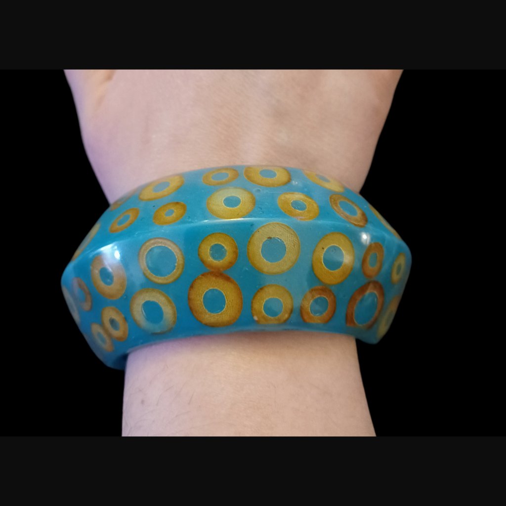Kenneth Jay Lane Bubbles Blue Resin Chunky Bangle Bracelet 8